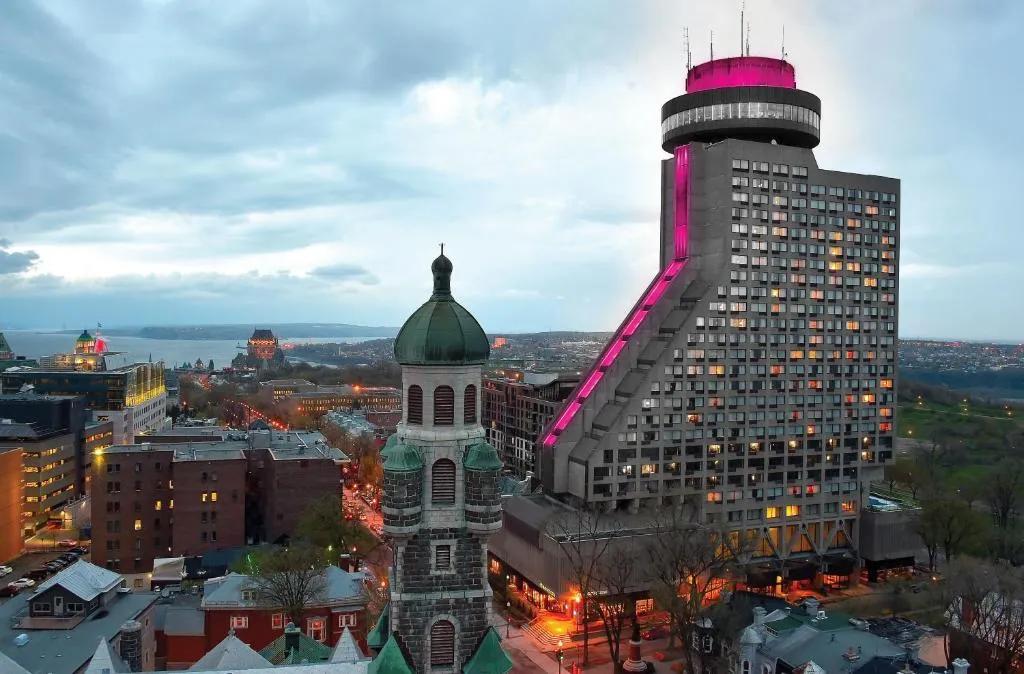Hôtel Le Concorde Québec - City Views and Hot Tubs